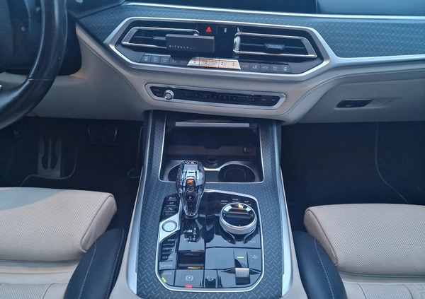 BMW X7 cena 405000 przebieg: 97183, rok produkcji 2020 z Zaklików małe 191